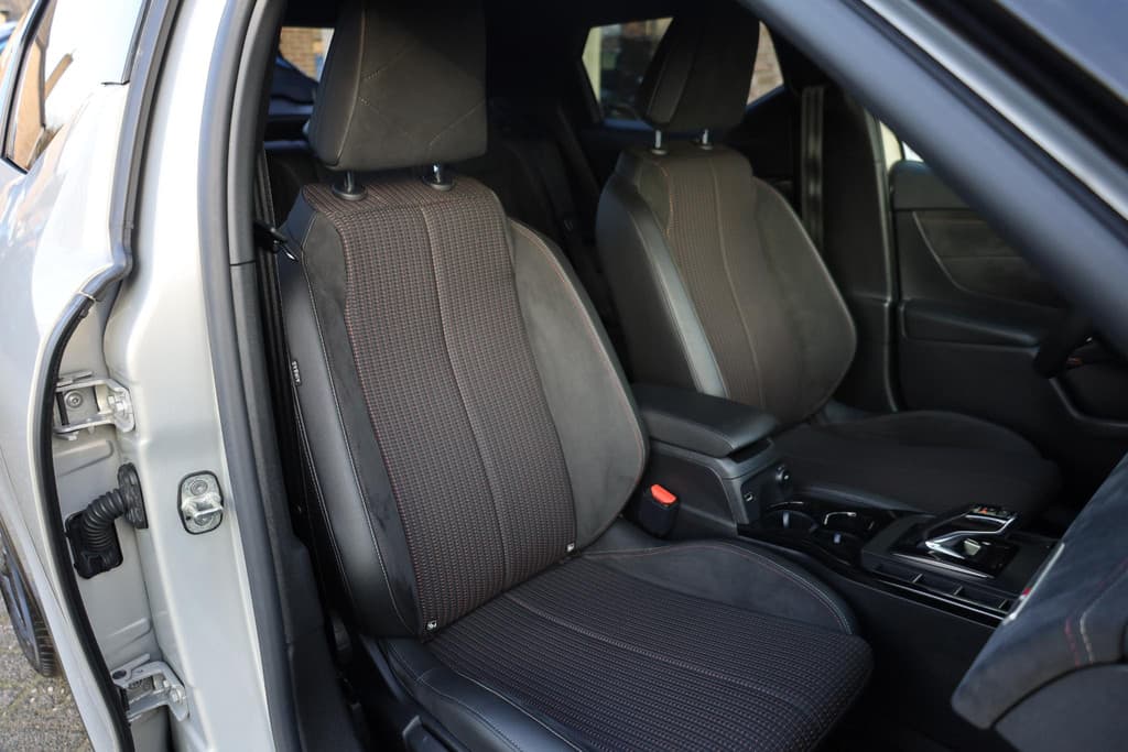 DS DS 3 Crossback E-Tense Performance Line 50 kWh thumbnail 7