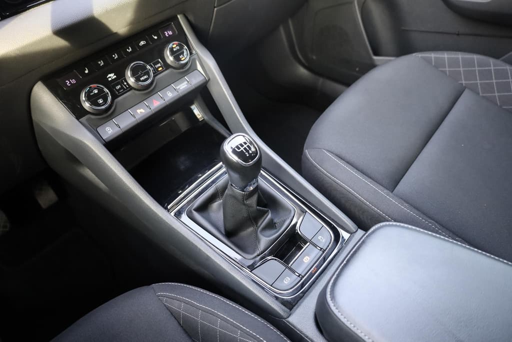 Škoda Karoq 1.0 TSI Business Edition thumbnail 16