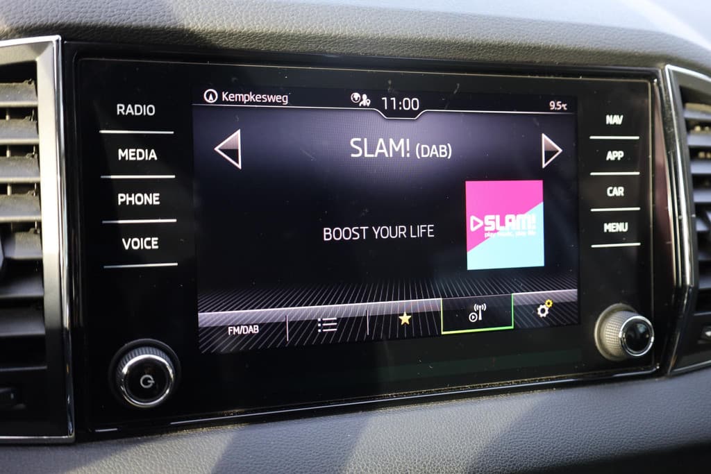 Škoda Karoq 1.0 TSI Business Edition thumbnail 23