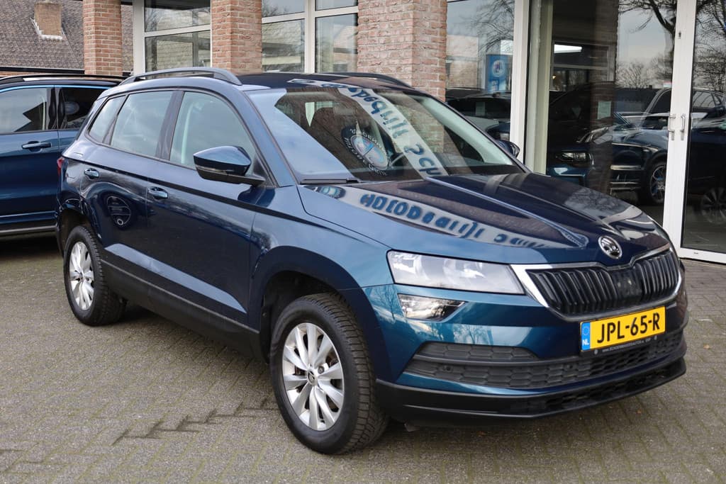 Škoda Karoq 1.0 TSI Business Edition thumbnail 3