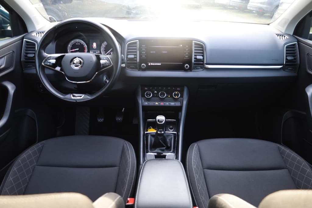 Škoda Karoq 1.0 TSI Business Edition thumbnail 4