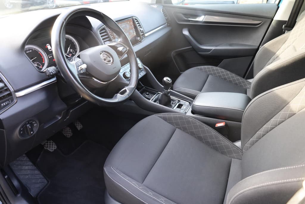 Škoda Karoq 1.0 TSI Business Edition thumbnail 6