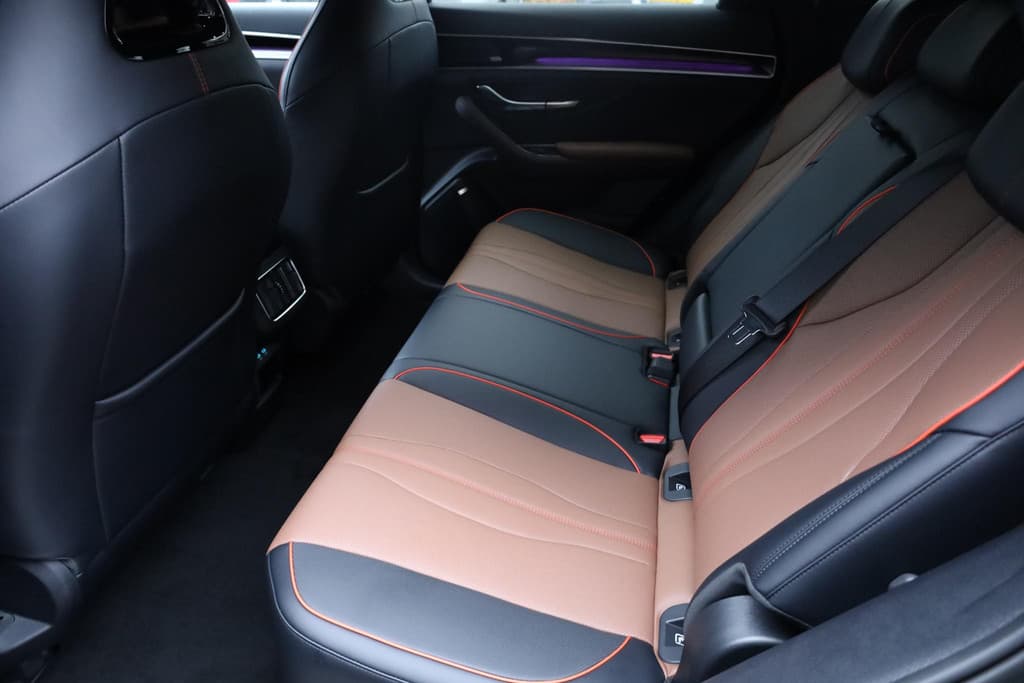 BYD SEAL U 1.5 DM-i FWD Boost thumbnail 9