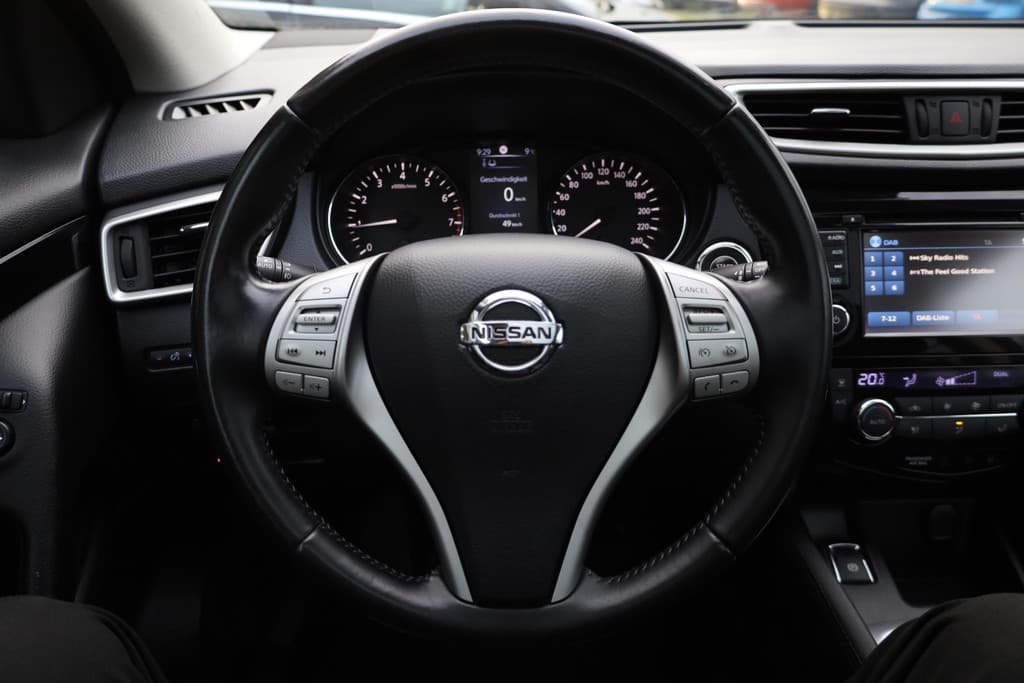 Nissan QASHQAI 1.2 Connect Edition thumbnail 13