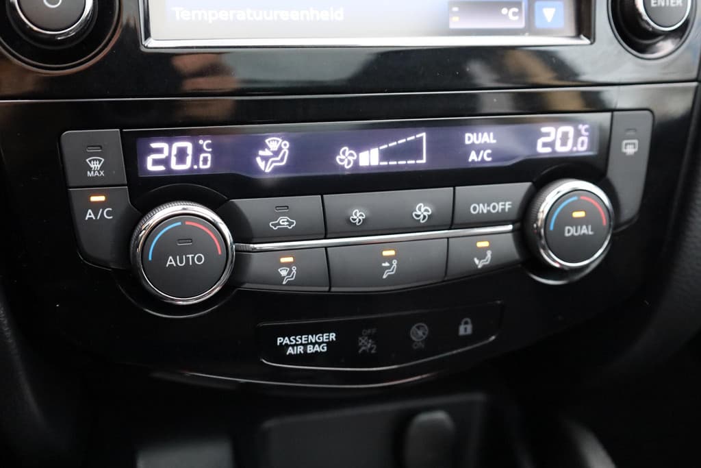 Nissan QASHQAI 1.2 Connect Edition thumbnail 18