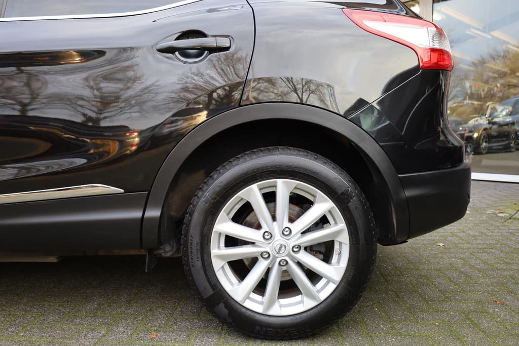 Nissan QASHQAI 1.2 Connect Edition thumbnail 4