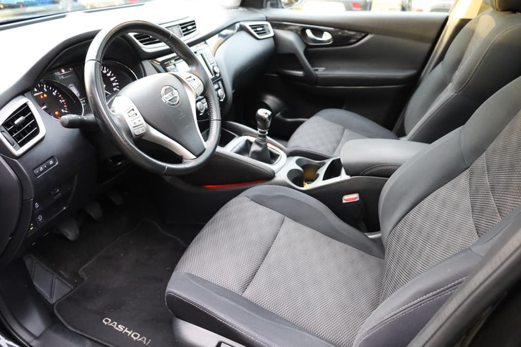 Nissan QASHQAI 1.2 Connect Edition thumbnail 6