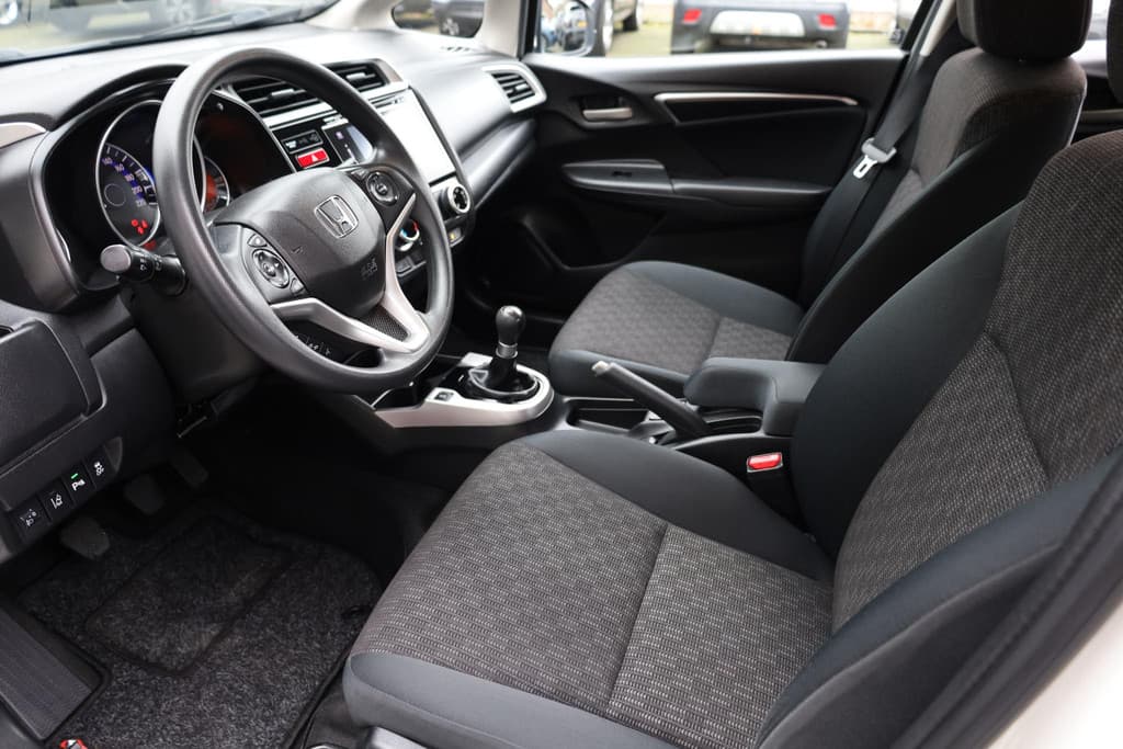 Honda Jazz 1.3 i-VTEC Comfort thumbnail 5