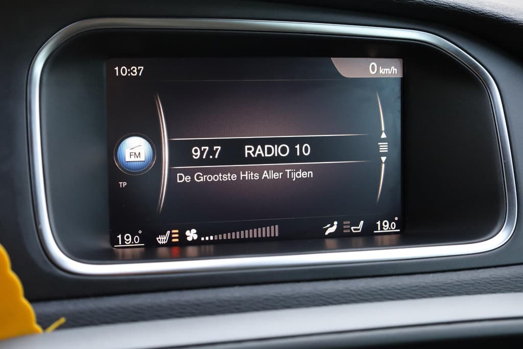 Volvo V40 2.0 T3 Polar+ thumbnail 25