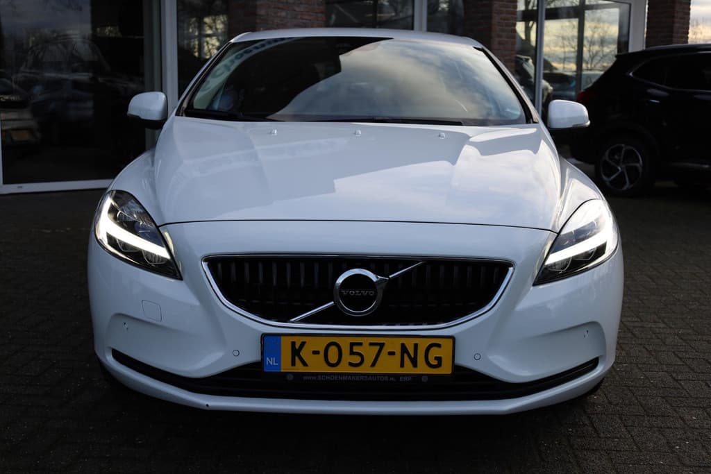 Volvo V40 2.0 T3 Polar+ thumbnail 32