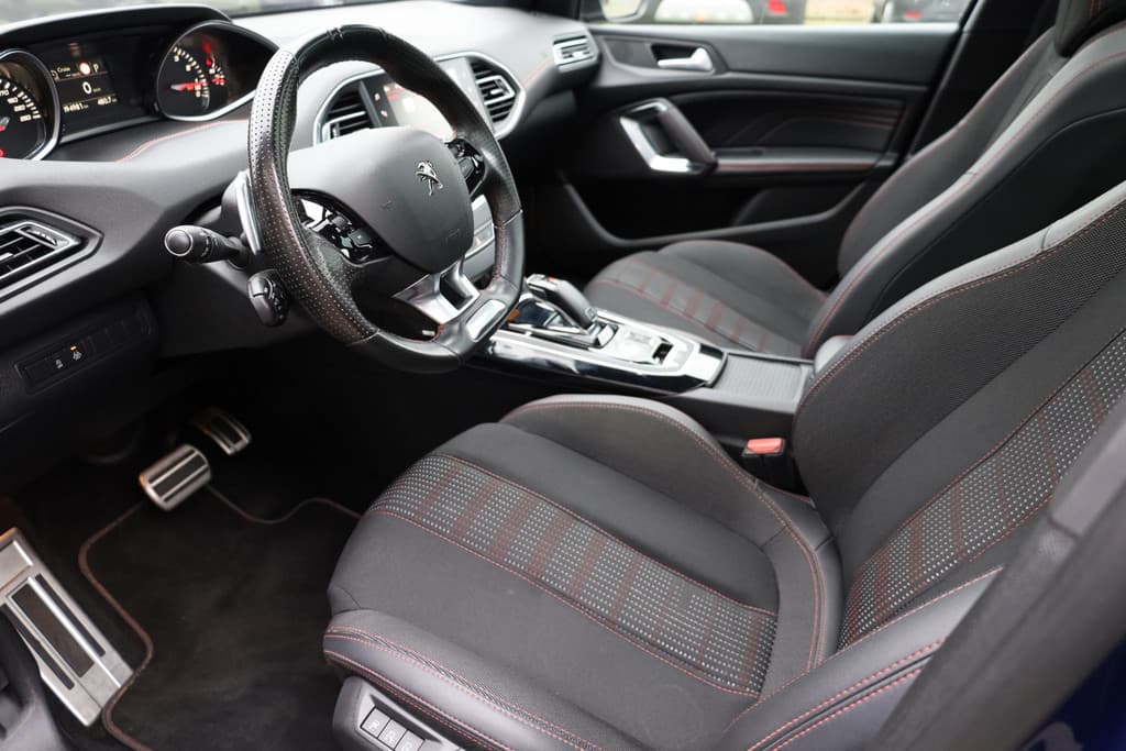 Peugeot 308 SW 1.2 PureTech GT-line thumbnail 6