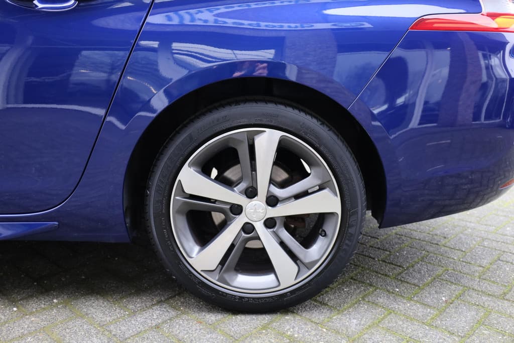 Peugeot 308 SW 1.2 PureTech GT-line thumbnail 9