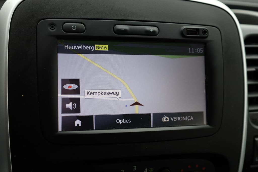 Renault Trafic 1.6 dCi T29 L2H1 DC Turbo2 Energy thumbnail 16