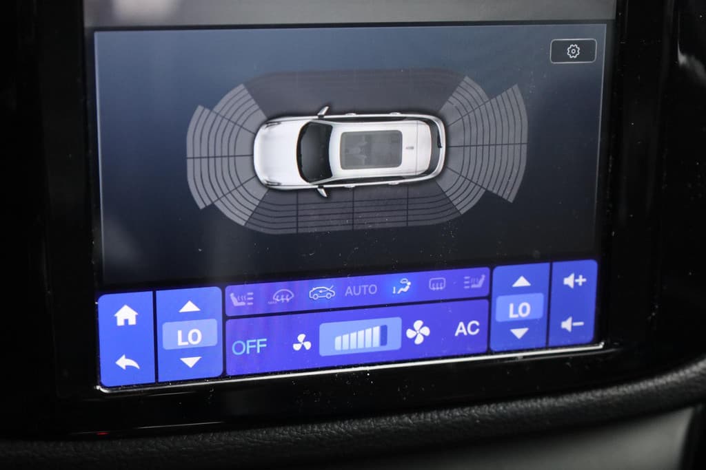 Jeep Compass 1.4 MultiAir Opening Edition 4x4 thumbnail 19