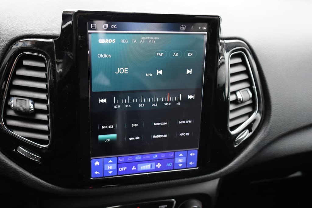 Jeep Compass 1.4 MultiAir Opening Edition 4x4 thumbnail 25