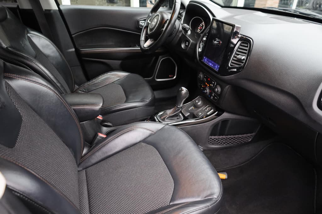 Jeep Compass 1.4 MultiAir Opening Edition 4x4 thumbnail 27