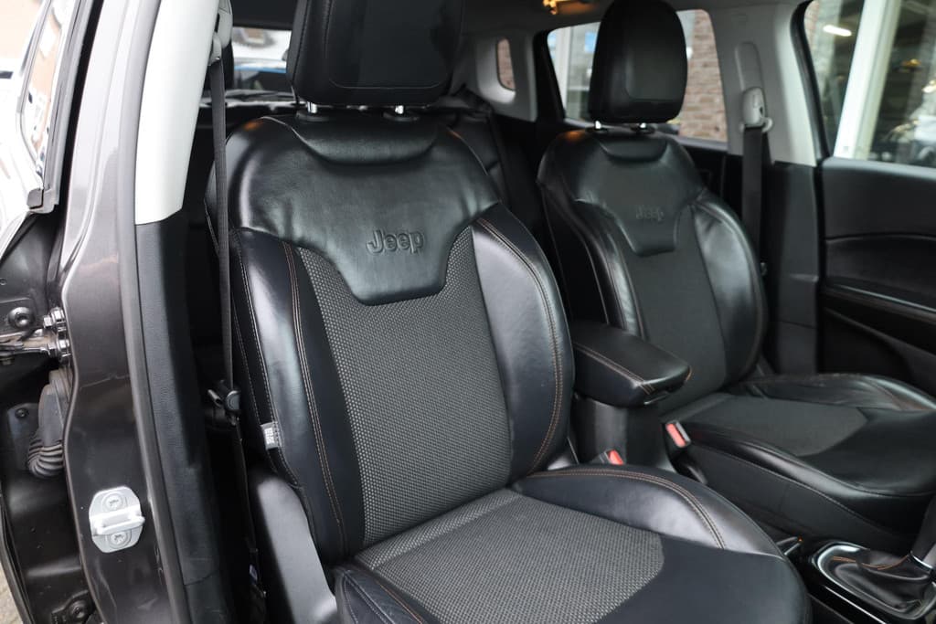 Jeep Compass 1.4 MultiAir Opening Edition 4x4 thumbnail 7