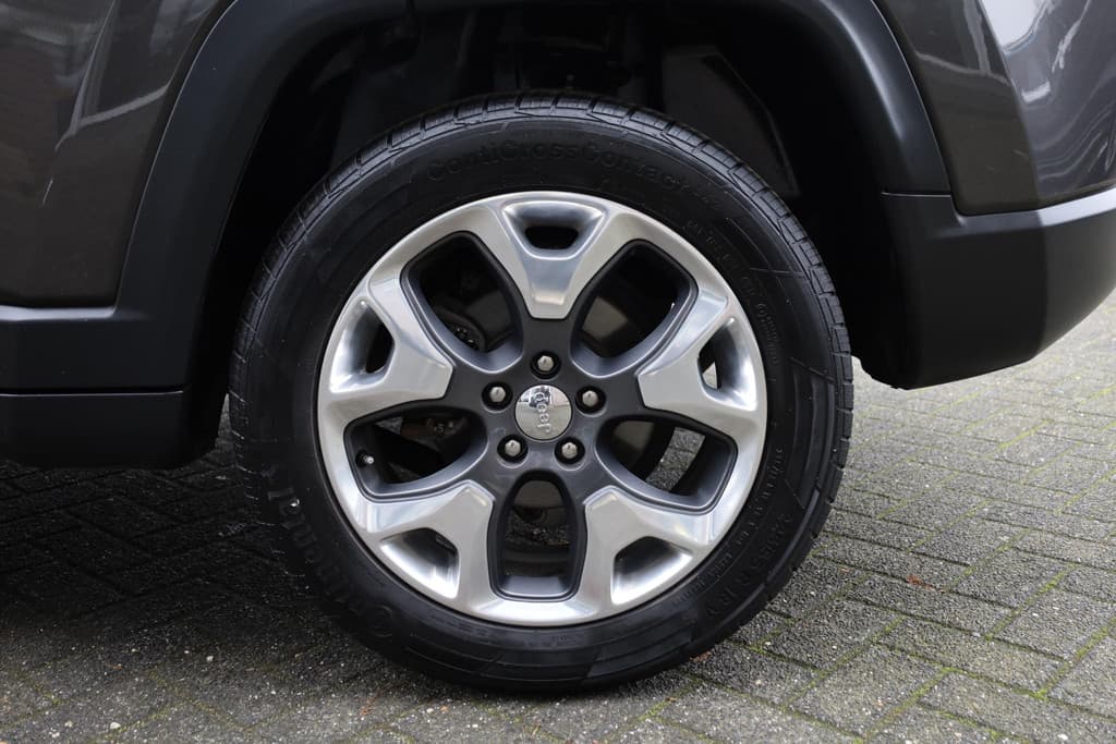 Jeep Compass 1.4 MultiAir Opening Edition 4x4 thumbnail 8