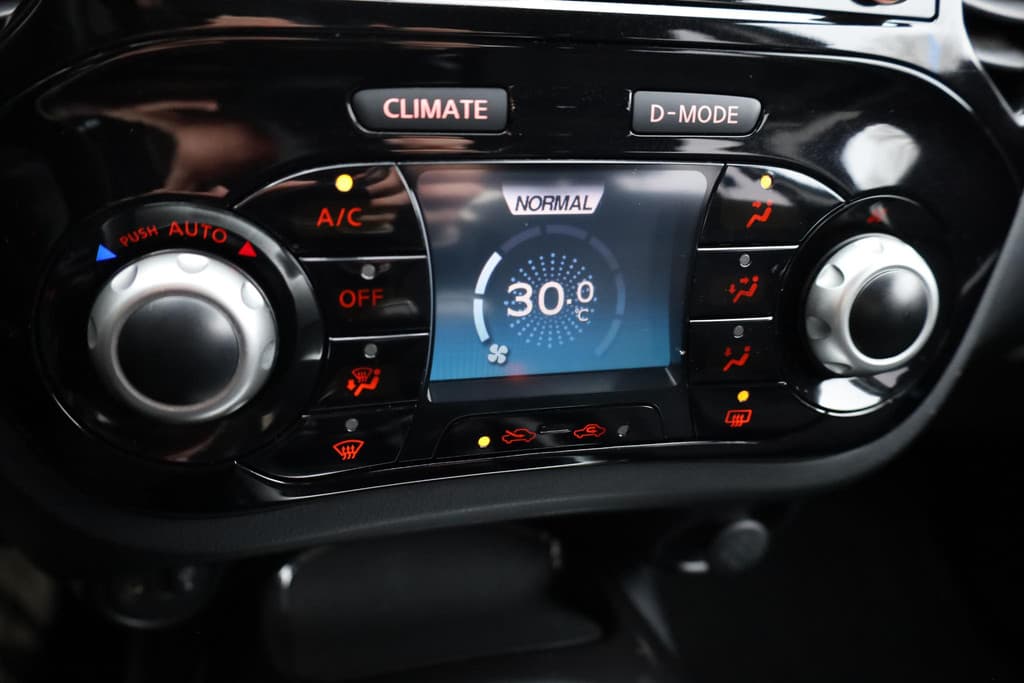 Nissan Juke 1.6 Connect Edition thumbnail 15