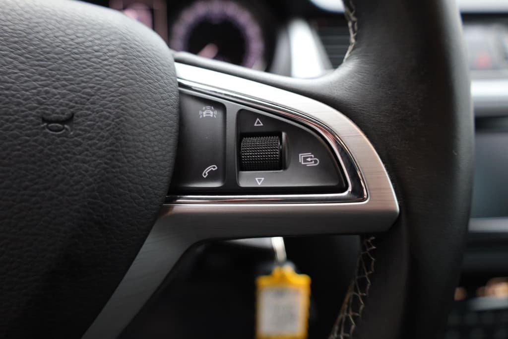 Škoda Rapid Spaceback 1.2 TSI Greentech Edition thumbnail 15