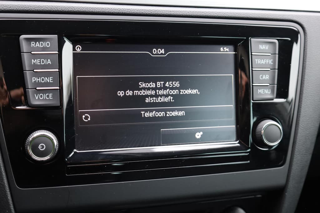 Škoda Rapid Spaceback 1.2 TSI Greentech Edition thumbnail 25