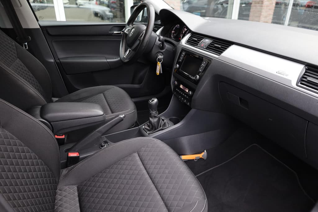 Škoda Rapid Spaceback 1.2 TSI Greentech Edition thumbnail 26