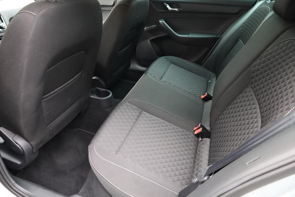 Škoda Rapid Spaceback 1.2 TSI Greentech Edition thumbnail 8