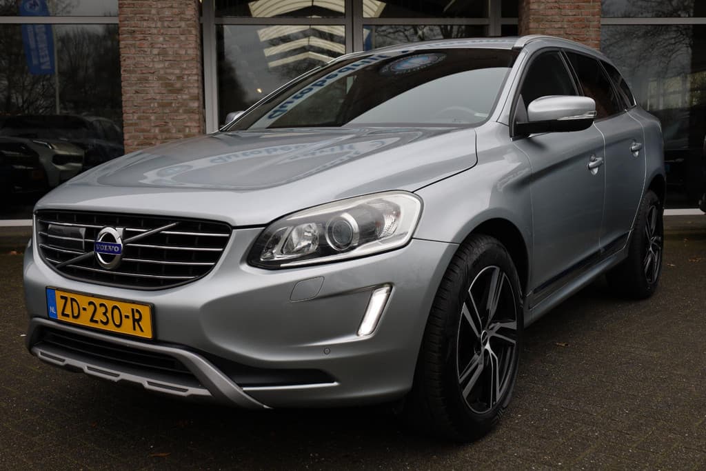 Volvo XC60 2.0 D4 FWD Ocean Race thumbnail 15