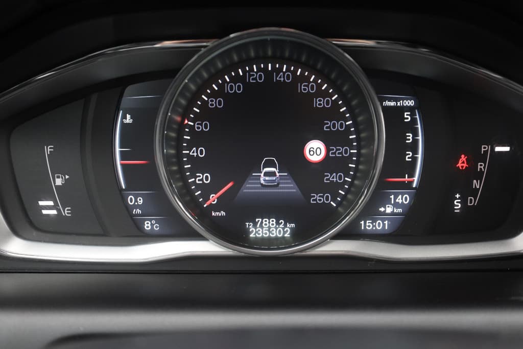 Volvo XC60 2.0 D4 FWD Ocean Race thumbnail 20