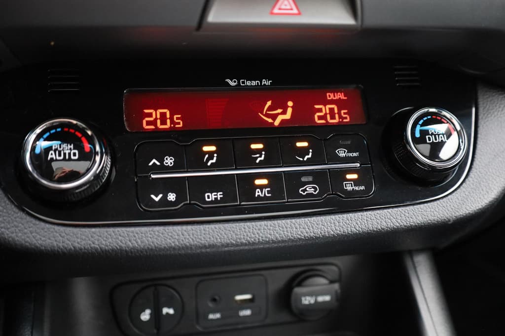 Kia Sportage 2.0 ExecutiveLine 4WD thumbnail 31