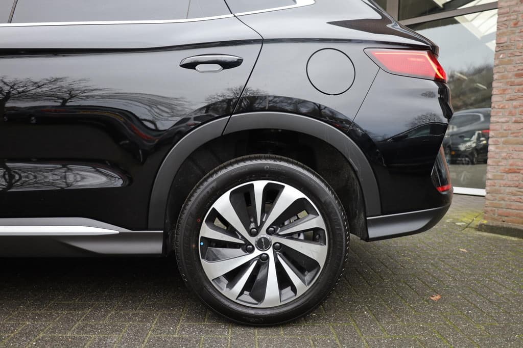 BYD SEAL U 1.5 DM-i FWD Boost thumbnail 3