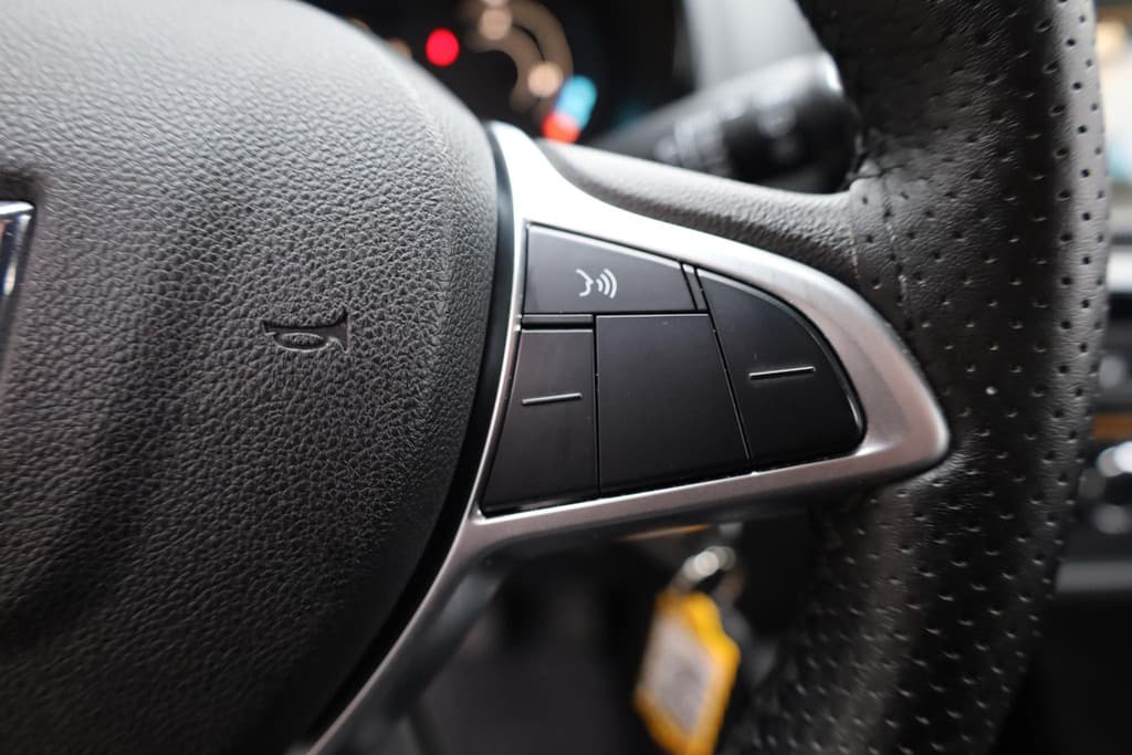 Dacia Spring Comfort Plus (Orange Pack) 27 kWh thumbnail 14