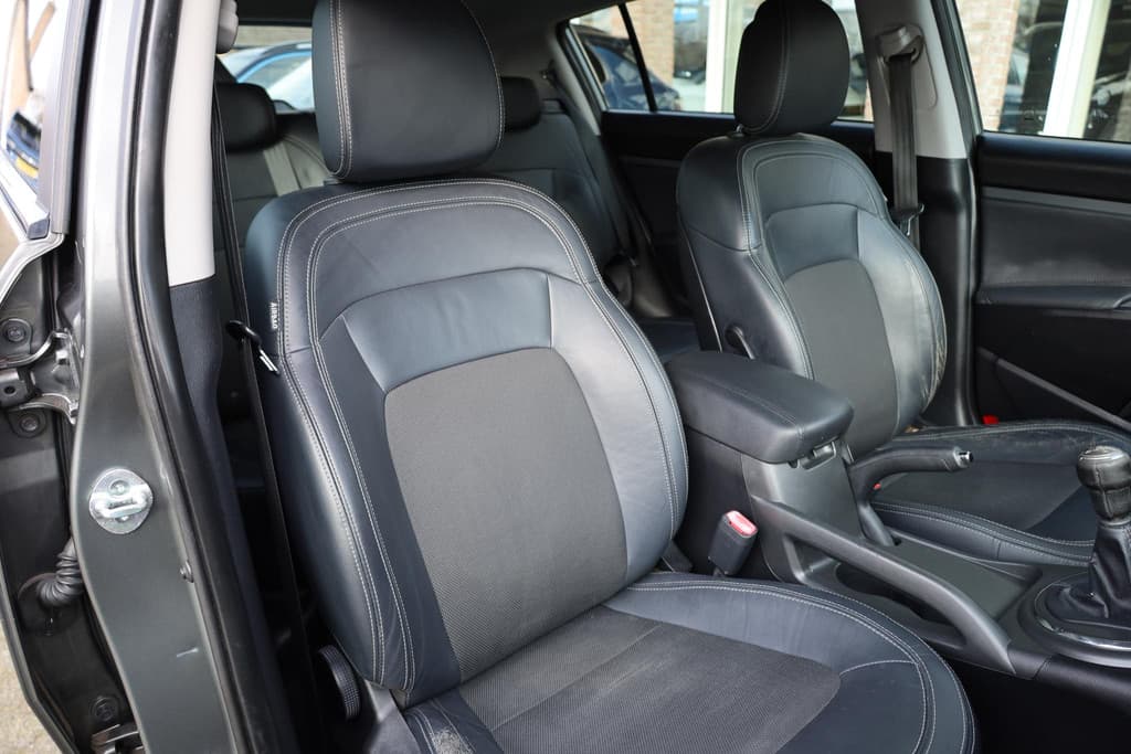 Kia Sportage 2.0 X-ecutive Plus Pack thumbnail 7