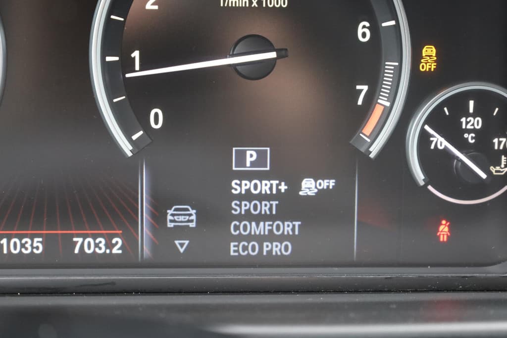 BMW 5 Serie Touring 530i High Executive thumbnail 18