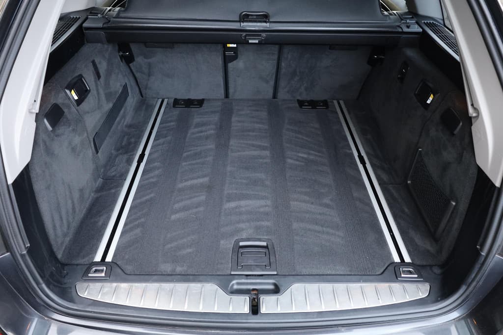 BMW 5 Serie Touring 530i High Executive thumbnail 25