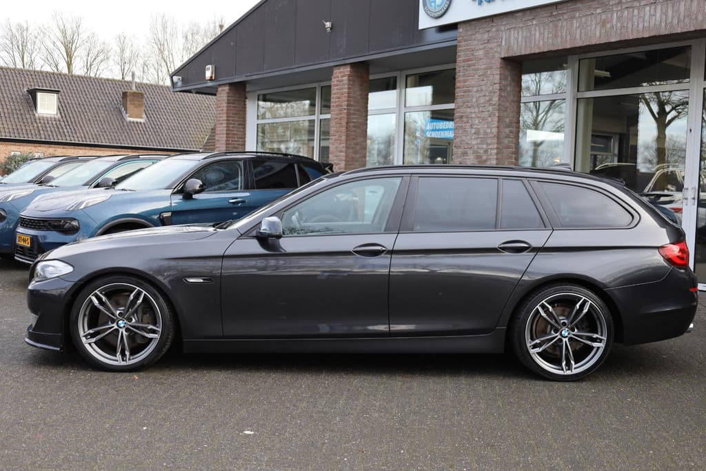 BMW 5 Serie Touring 530i High Executive thumbnail 33