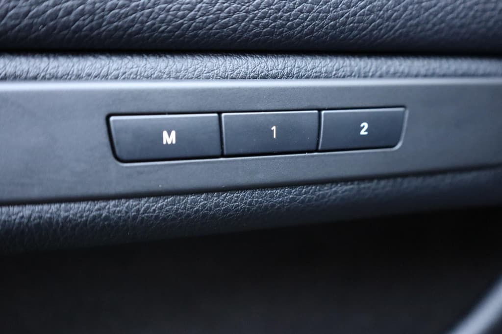 BMW 5 Serie Touring 530i High Executive thumbnail 8