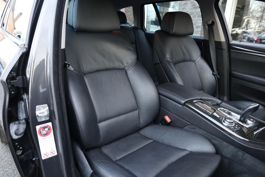 BMW 5 Serie Touring 530i High Executive thumbnail 9