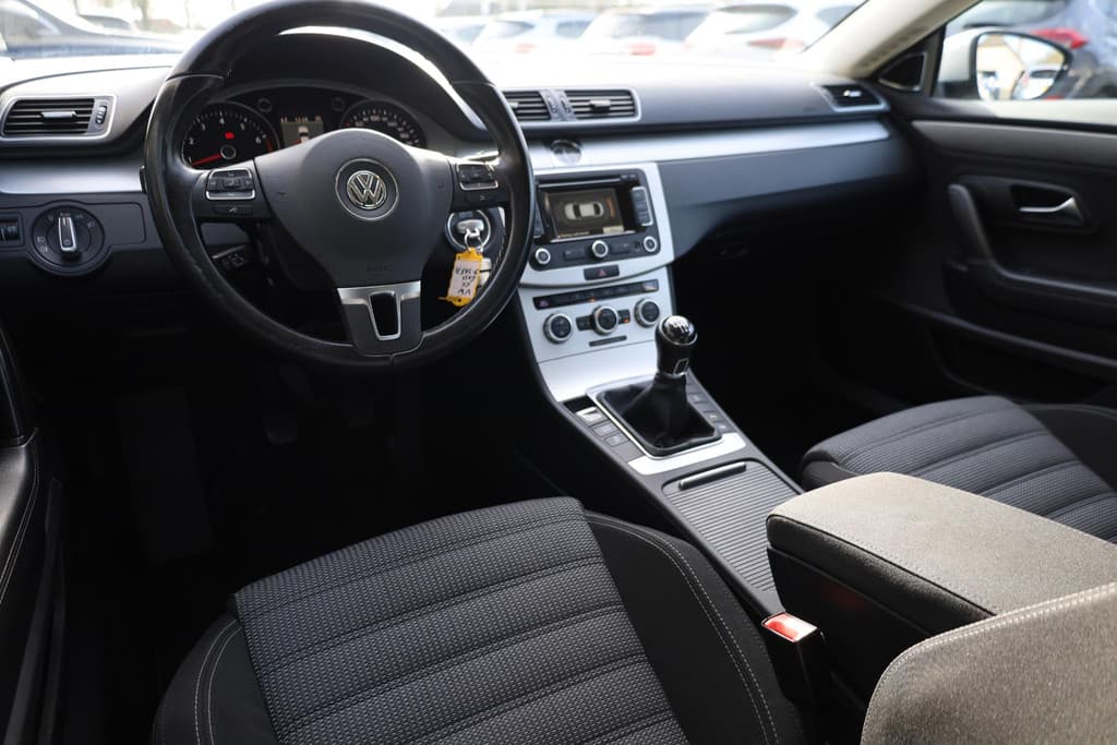 Volkswagen CC 1.4 TSI thumbnail 4