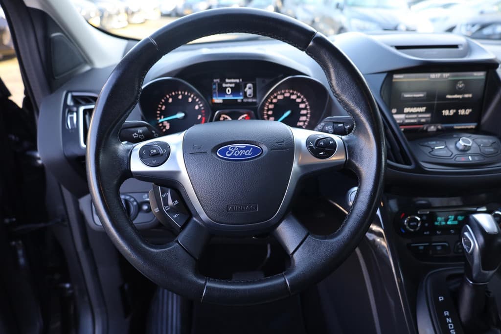 Ford Kuga 1.5 Titanium 4WD thumbnail 14