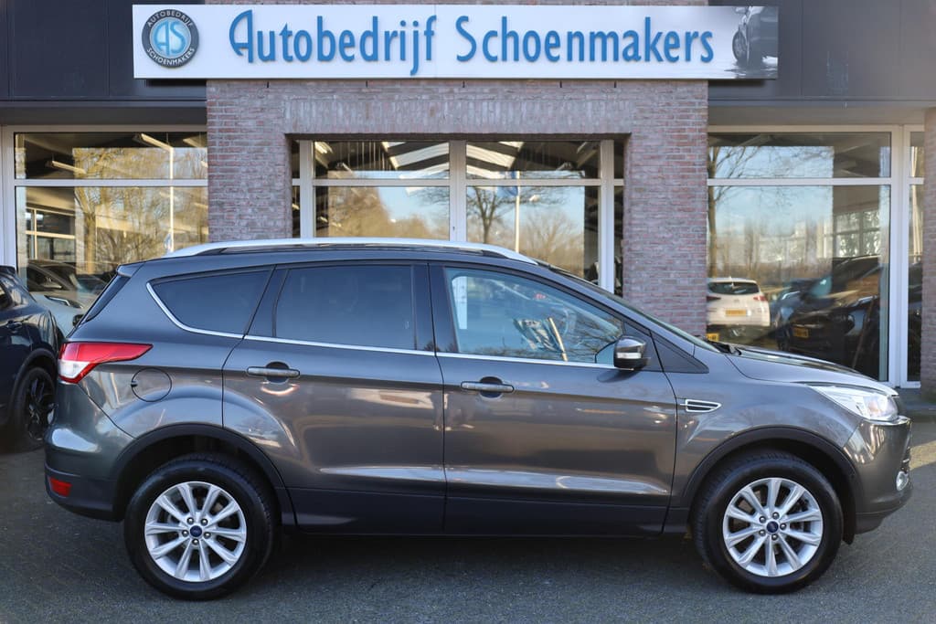 Ford Kuga 1.5 Titanium 4WD thumbnail 2