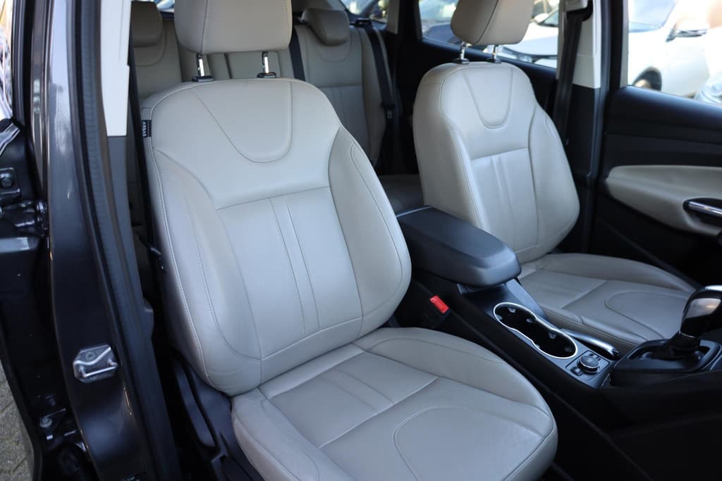 Ford Kuga 1.5 Titanium 4WD thumbnail 5