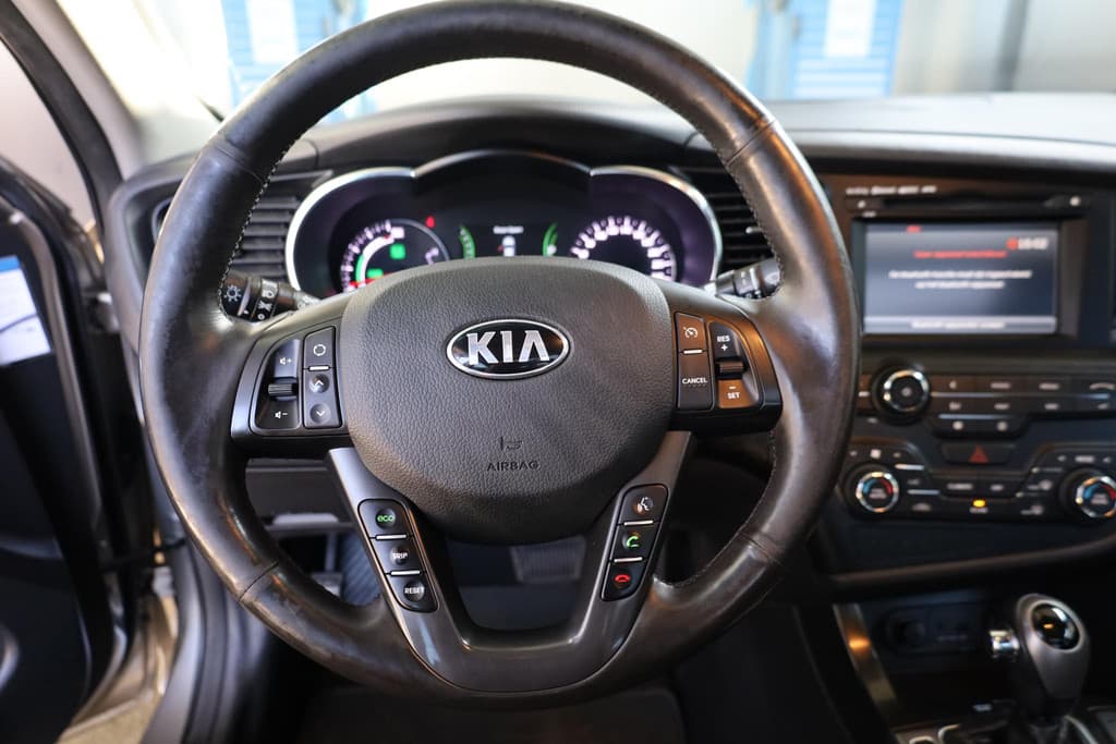 Kia Optima 2.0 CVVT Hybrid Super Pack thumbnail 17