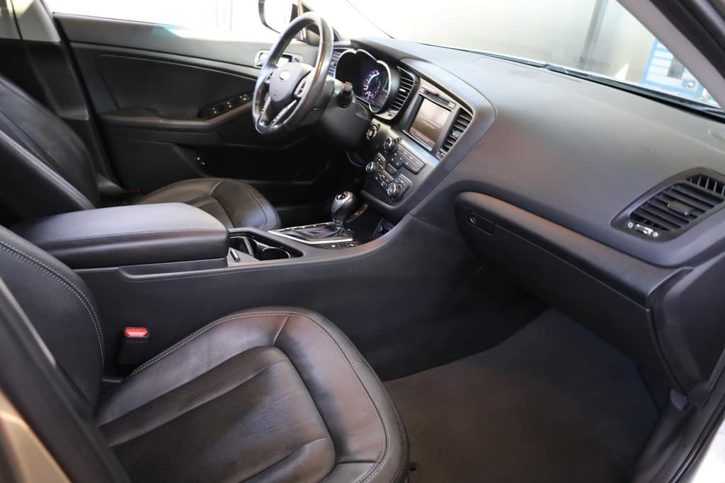 Kia Optima 2.0 CVVT Hybrid Super Pack thumbnail 26