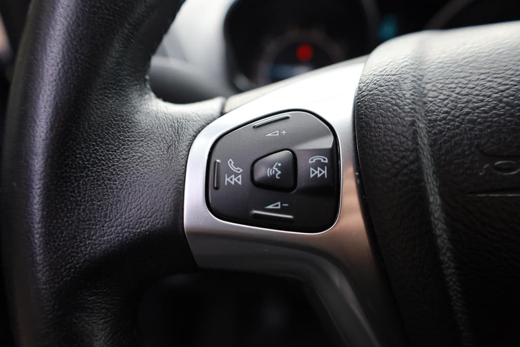 Ford B-MAX 1.0 EcoBoost Titanium thumbnail 12