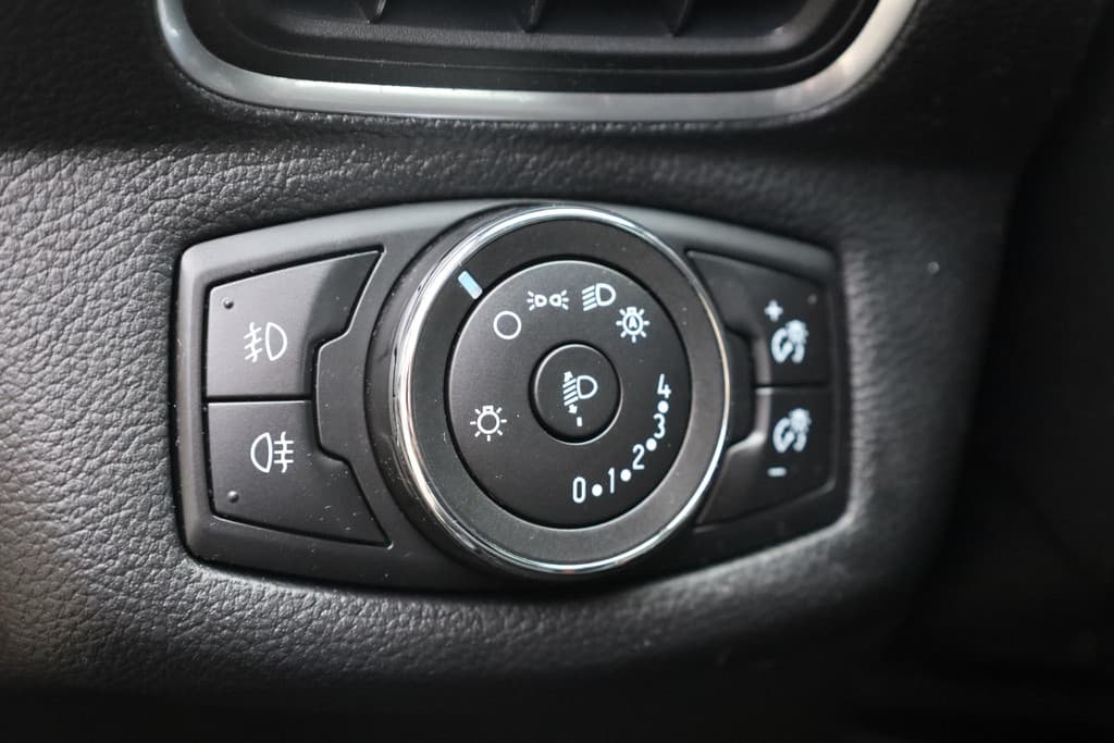 Ford B-MAX 1.0 EcoBoost Titanium thumbnail 16