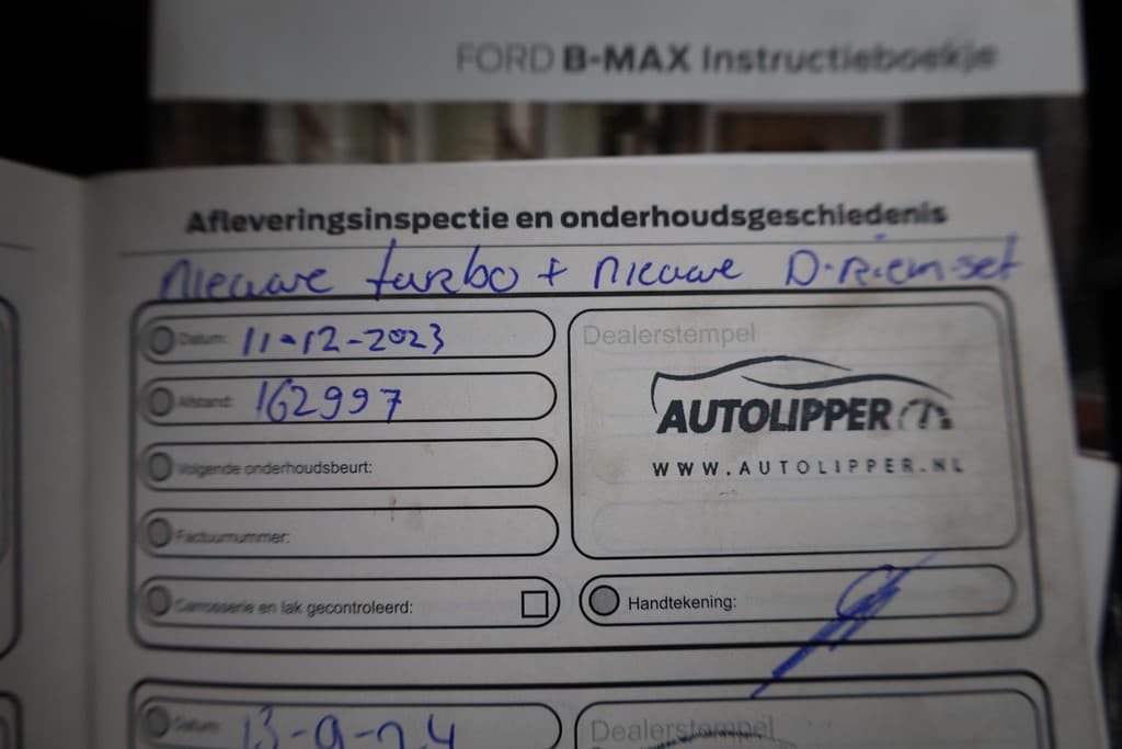 Ford B-MAX 1.0 EcoBoost Titanium thumbnail 28