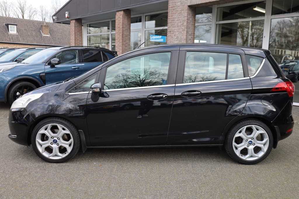 Ford B-MAX 1.0 EcoBoost Titanium thumbnail 30