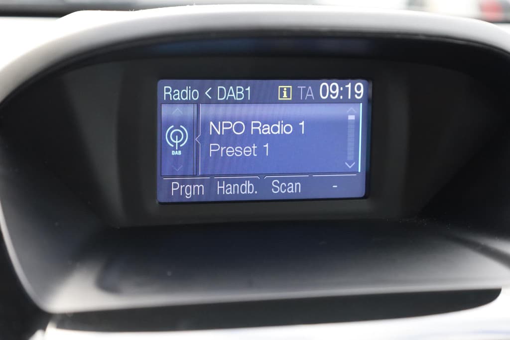 Ford B-MAX 1.0 EcoBoost Titanium thumbnail 9