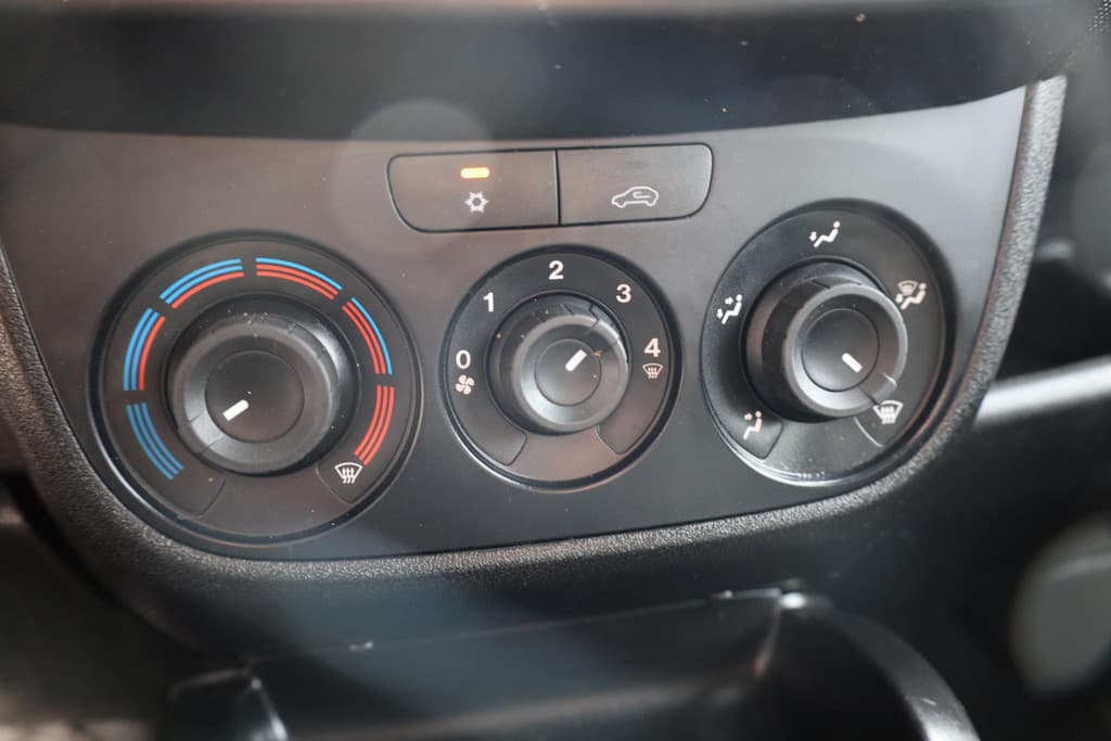 Opel Combo 1.6 CDTi L2H1 Edition thumbnail 16